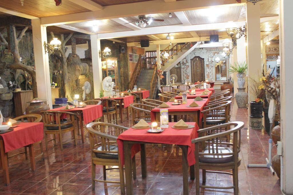 Wisma tamu Agung And Sue Watering Hole I Sanur (Bali)