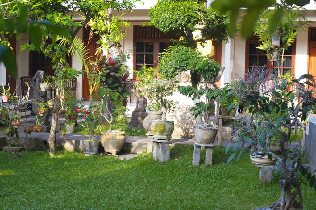 Wisma tamu Agung And Sue Watering Hole I